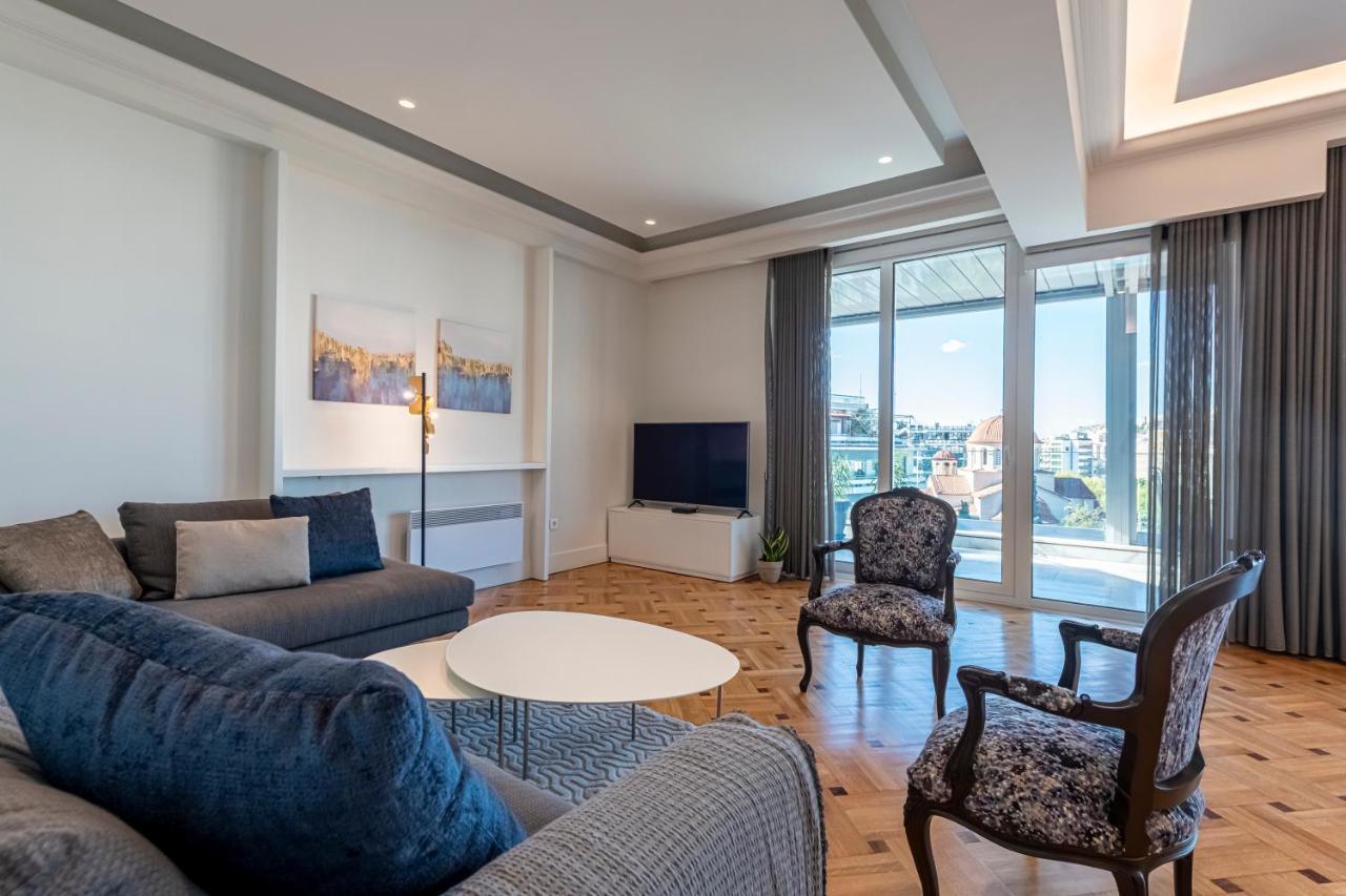 Phaedrus Living City Center Luxury Flat Neos Kosmos Athena Bagian luar foto